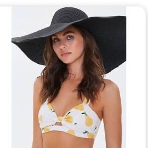 Forever 21 Oversized Black Hat